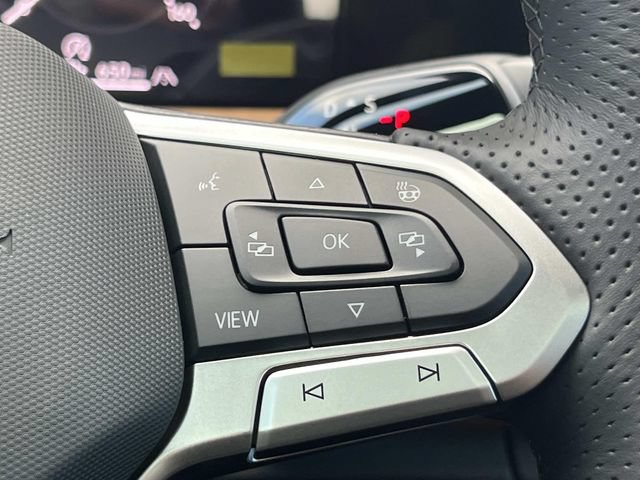 New 2026 Volkswagen Tiguan SEL R-Line AWD/4WD image 19