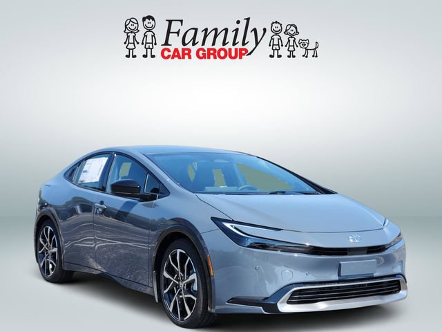New 2026 Toyota Prius Plug-In Hybrid FWD image 2