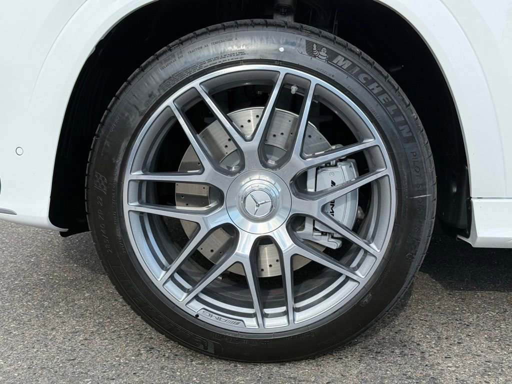 New 2026 Mercedes-Benz GLE 53 AMG 4MATIC image 16
