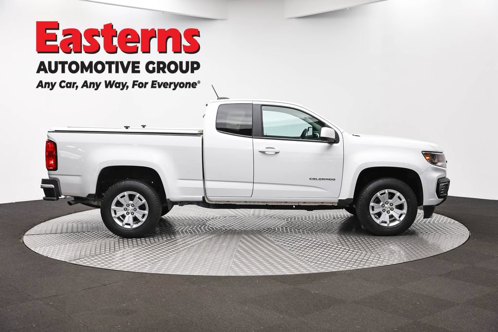 Used 2022 Chevrolet Colorado LT w/ Fleet Safety Package RWD image 4