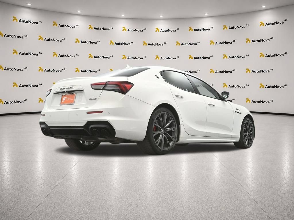 Used 2022 Maserati Ghibli Modena RWD image 55
