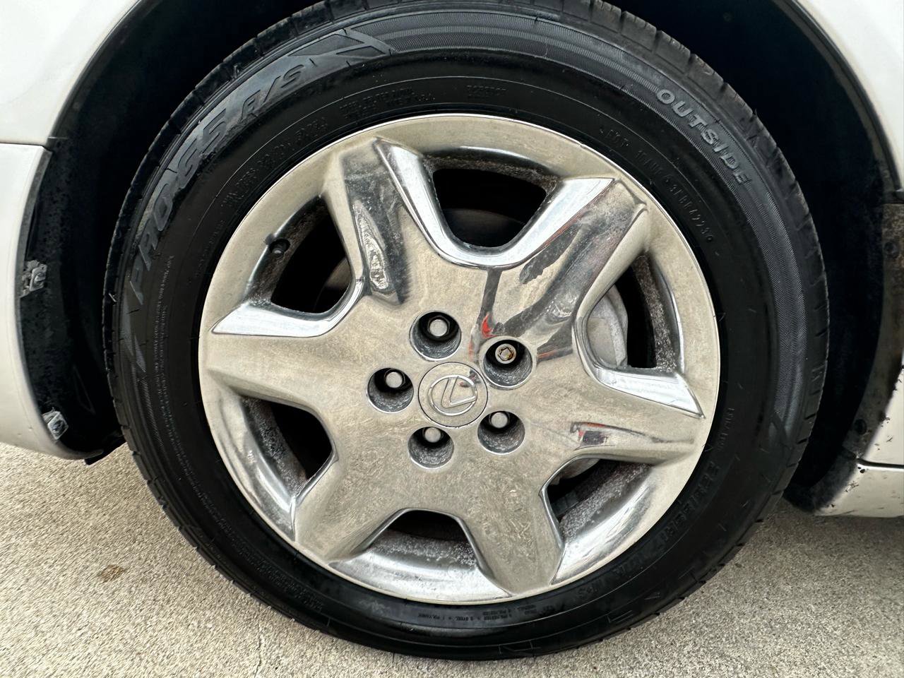 Used 2004 Lexus LS 430 RWD image 15