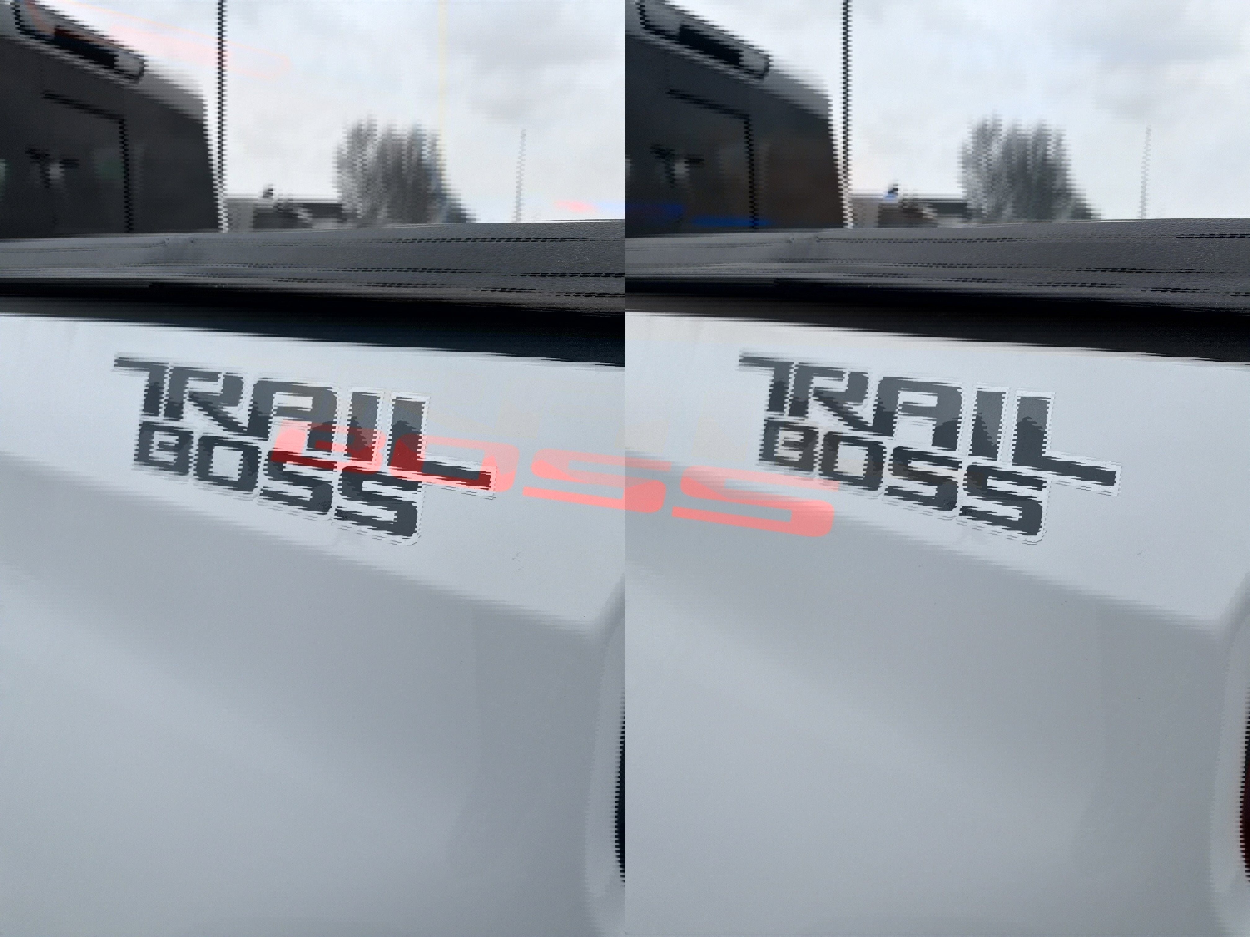 Used 2024 Chevrolet Silverado 1500 LT Trail Boss w/ LT Trail Boss Premium Package image 8