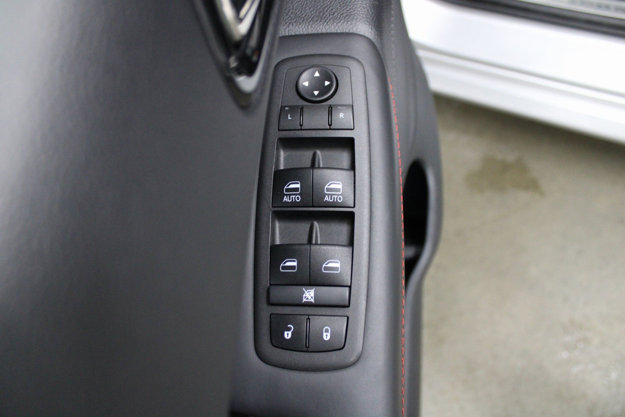 Used 2024 Dodge Durango R/T image 13