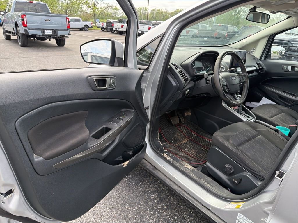 Used 2020 Ford EcoSport SE w/ SE Convenience Package FWD image 6