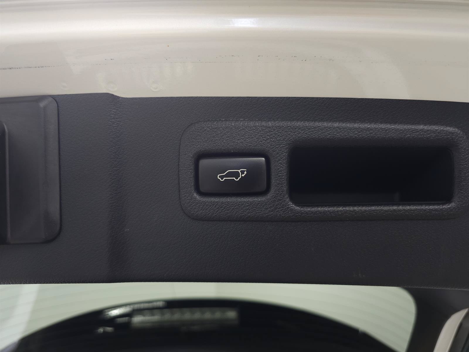 Used 2016 Lexus NX 200t AWD w/ Premium Package image 8