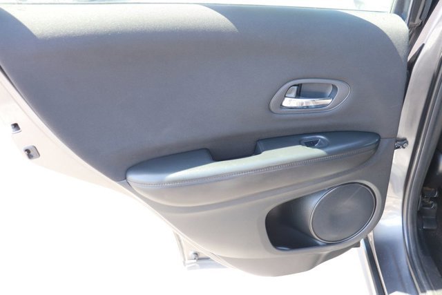 Used 2016 Honda HR-V LX image 12