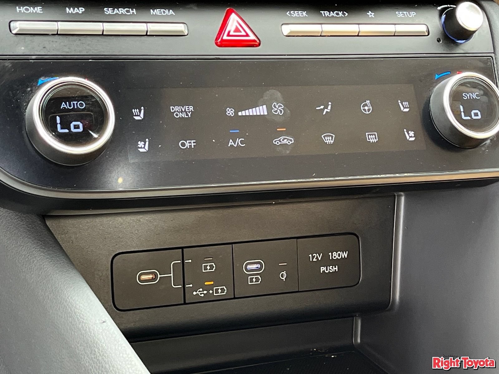 Used 2025 Hyundai Sonata Limited FWD image 29