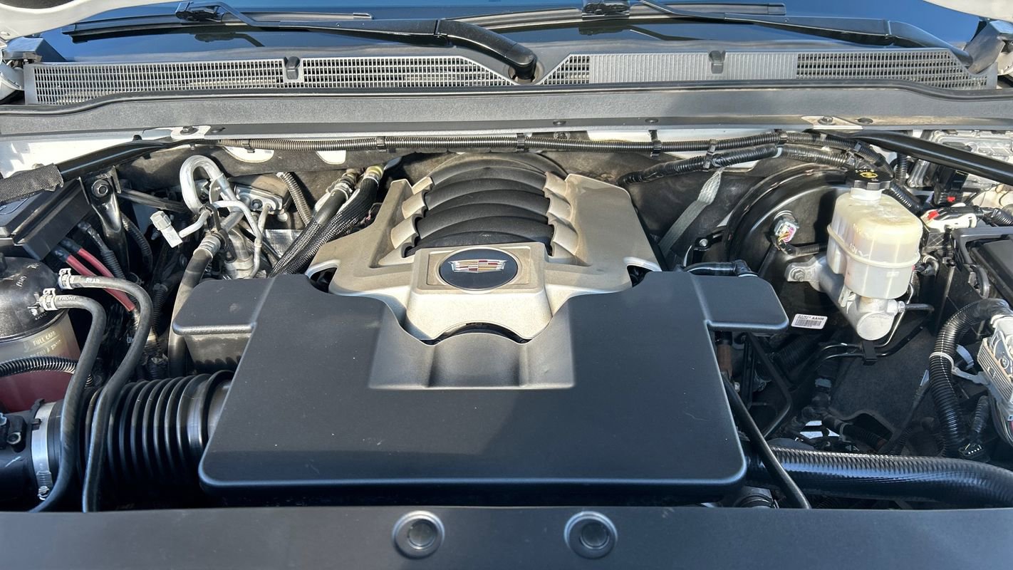 Used 2019 Cadillac Escalade ESV Luxury image 13