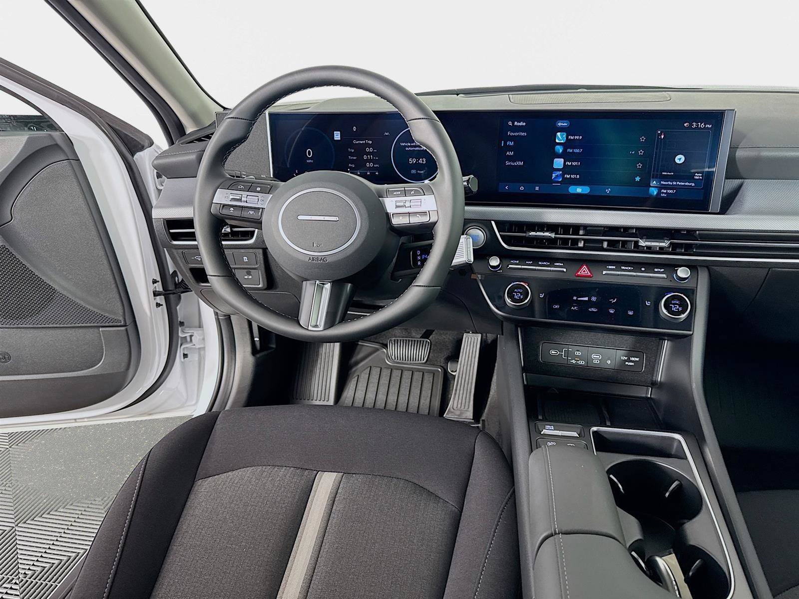New 2025 Hyundai Sonata SEL FWD image 24