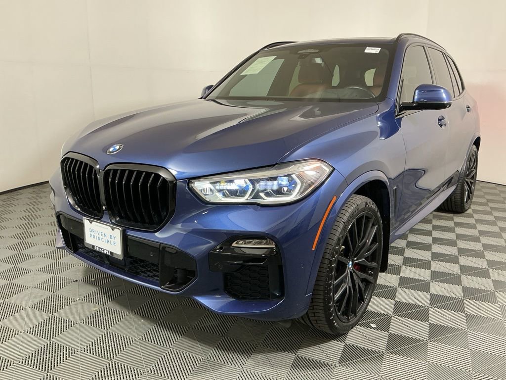 Used 2021 BMW X5 xDrive40i w/ M Sport Package AWD/4WD image 2