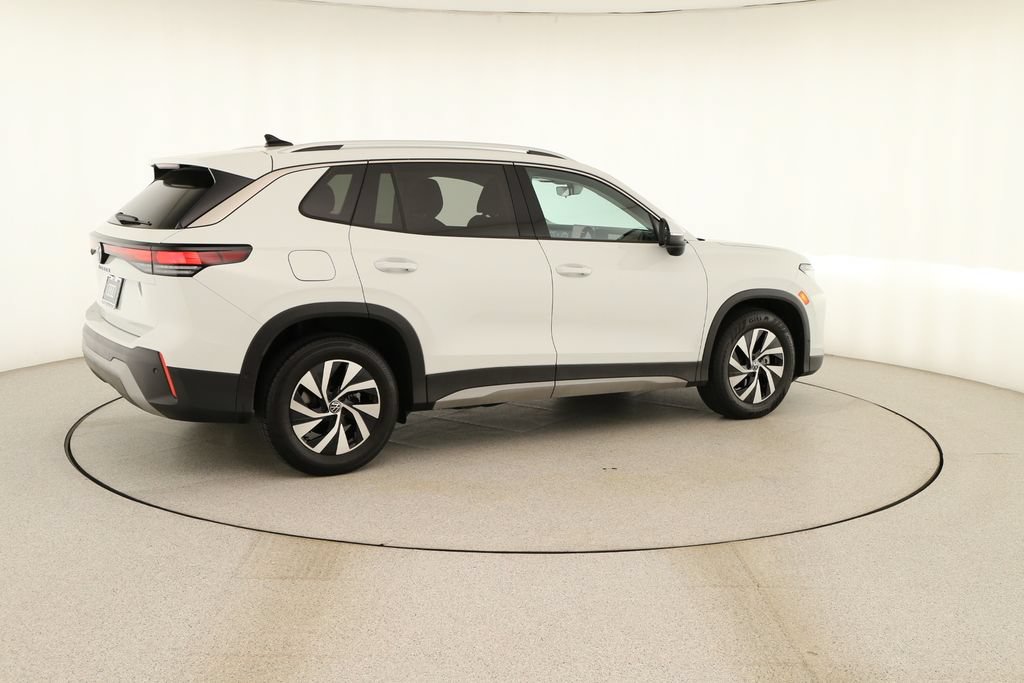 Used 2025 Volkswagen Tiguan S FWD image 7