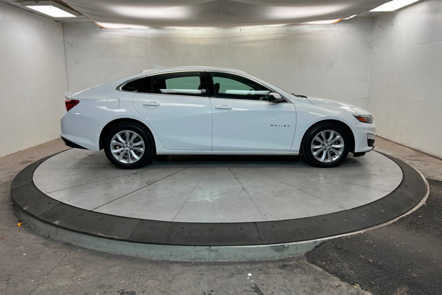Used 2025 Chevrolet Malibu LT FWD image 6