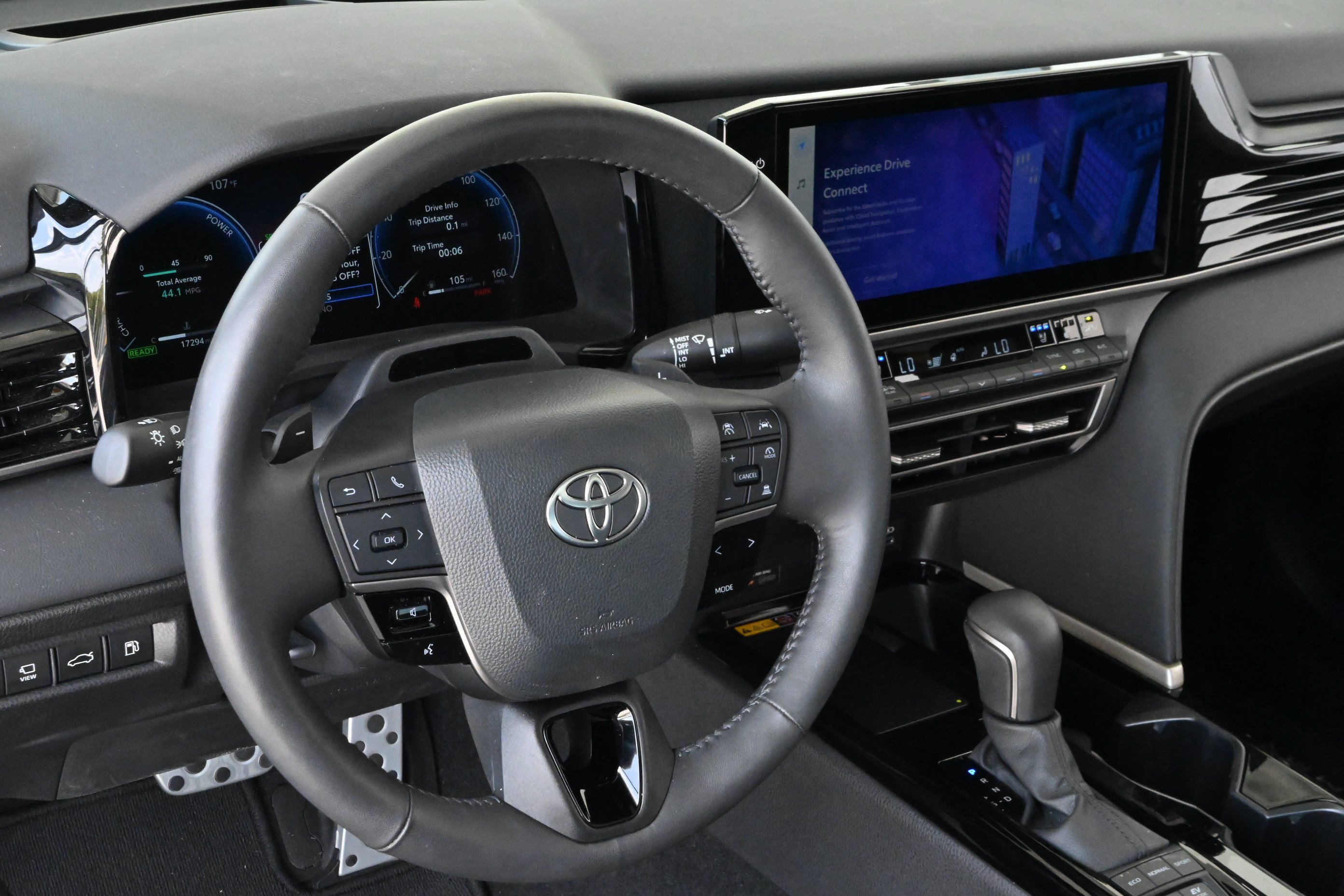 Used 2025 Toyota Camry XSE w/ Premium Plus Package FWD image 13