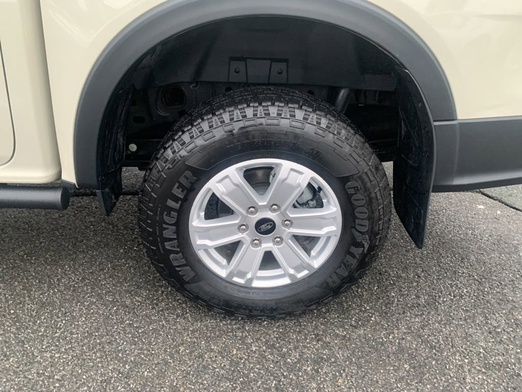 Used 2025 Ford Ranger XL w/ Trailer Tow Package image 6