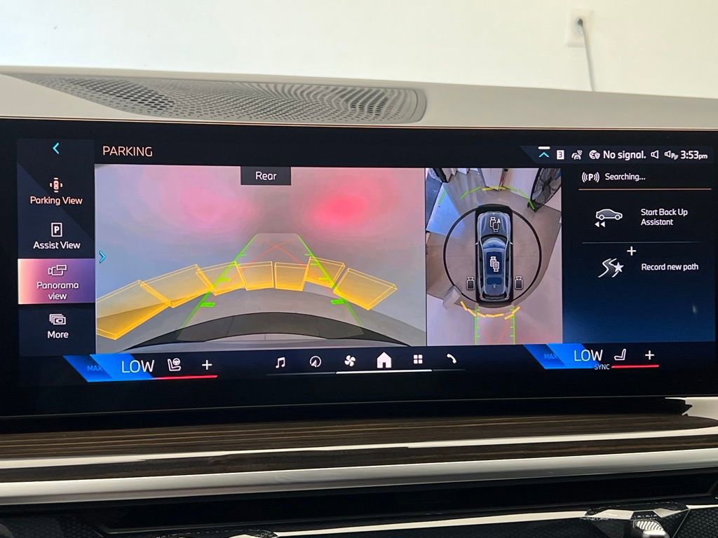 New 2026 BMW X7 xDrive40i w/ M Sport Package image 16