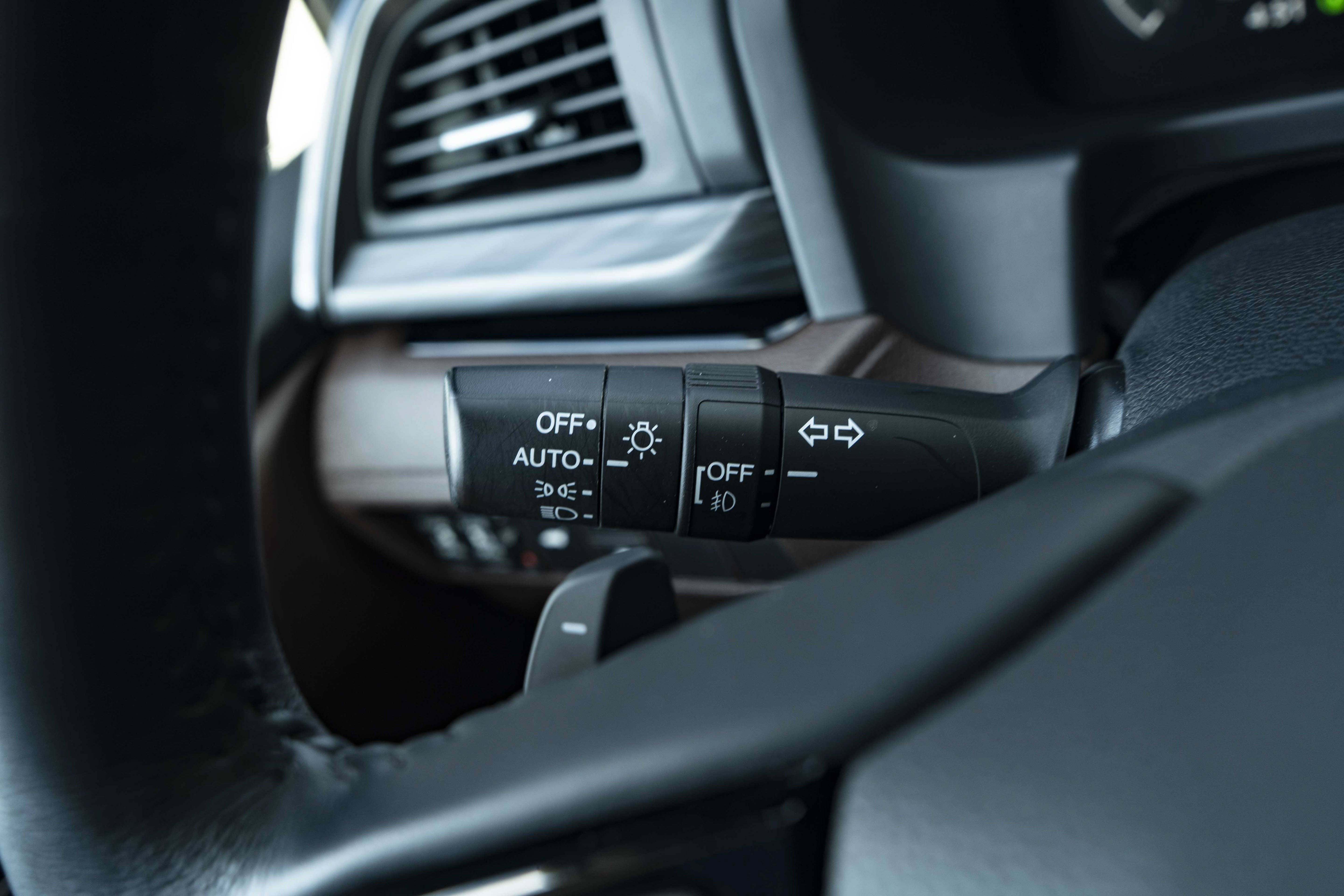 Certified 2025 Honda Odyssey Elite image 33
