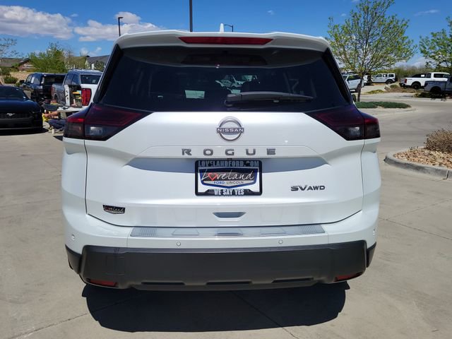 Used 2024 Nissan Rogue SV w/ SV Premium Package AWD/4WD image 11