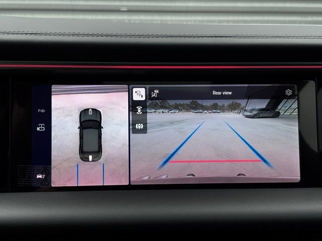 New 2026 Porsche Macan 4 Electric image 20