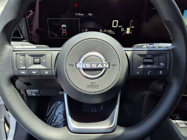 New 2025 Nissan Kicks SV w/ SV Premium Package AWD/4WD image 19