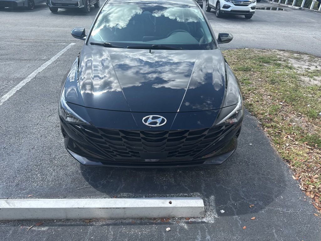 Certified 2023 Hyundai Elantra SEL w/ Convenience Package image 6