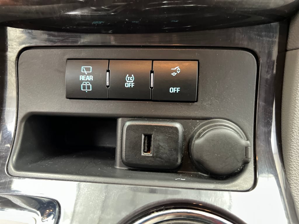 Used 2017 Buick Enclave Convenience FWD image 47
