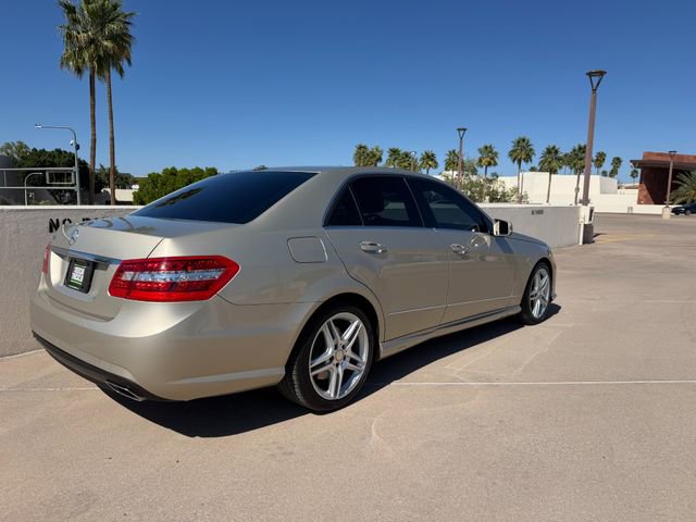 Used 2011 Mercedes-Benz E 550 Sedan w/ Premium 1 Pkg image 11