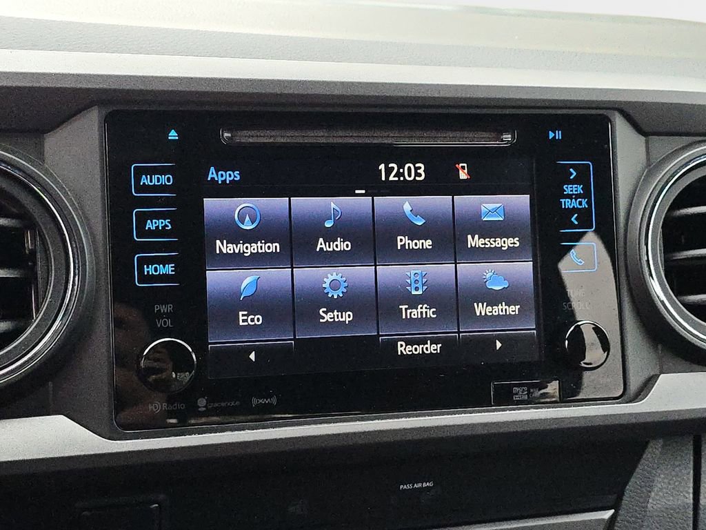 Used 2019 Toyota Tacoma TRD Off-Road w/ Technology Package AWD/4WD image 26