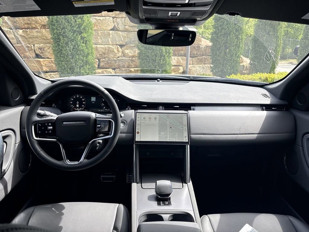 New 2026 Land Rover Discovery Sport Landmark AWD/4WD image 12
