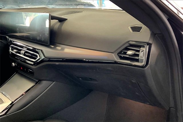 Used 2023 BMW 230i Coupe w/ Premium Package image 15