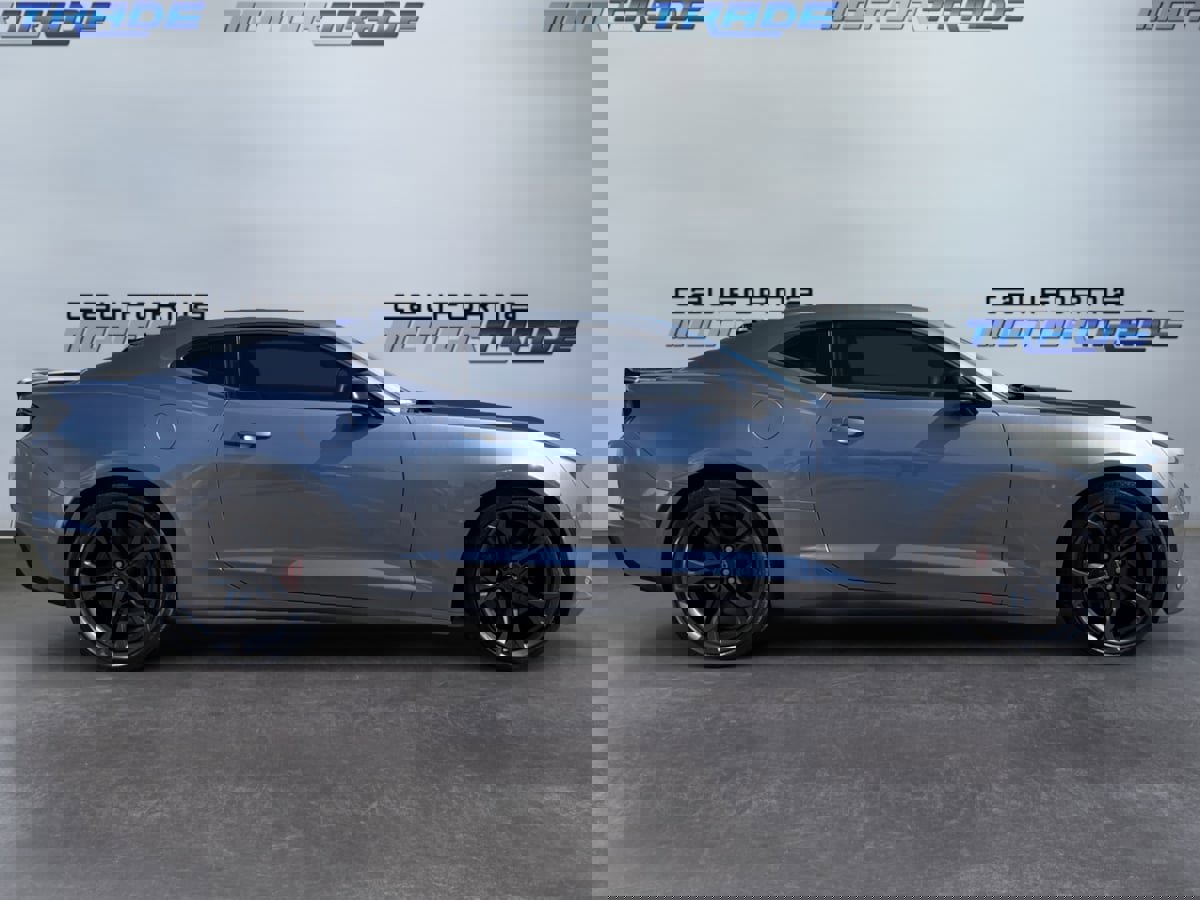 Used 2020 Chevrolet Camaro SS image 4