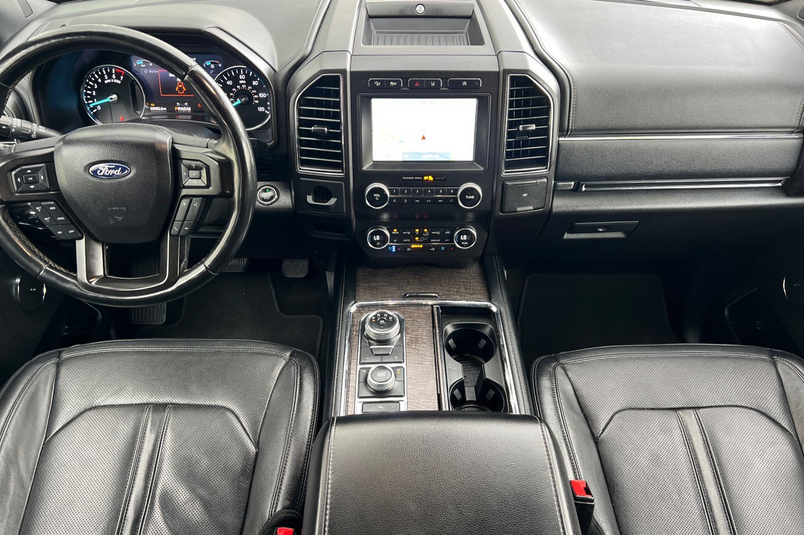 Used 2020 Ford Expedition Max Limited image 10