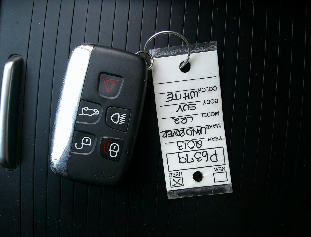 Used 2013 Land Rover LR2 image 50