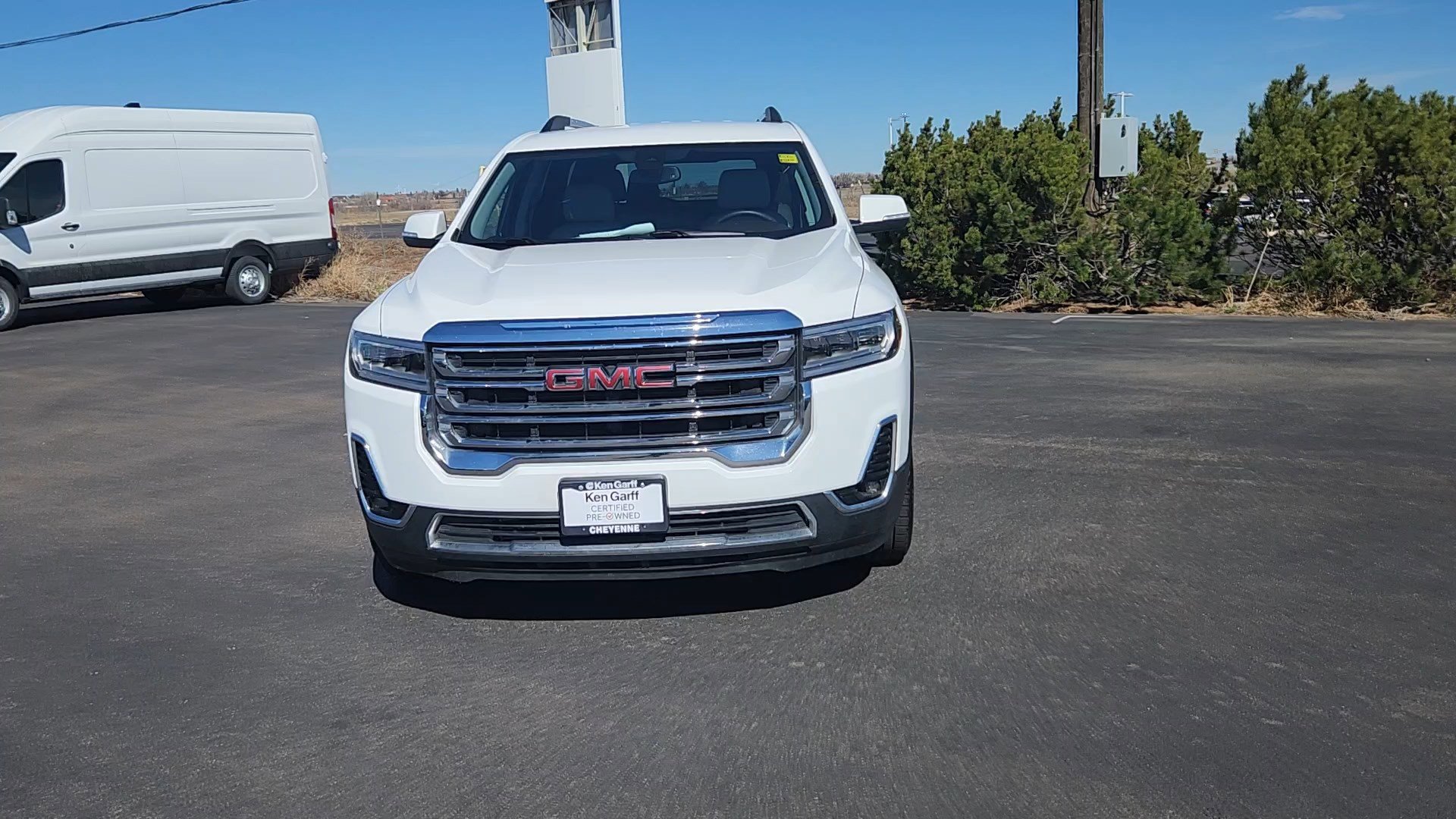 Used 2023 GMC Acadia SLT image 4