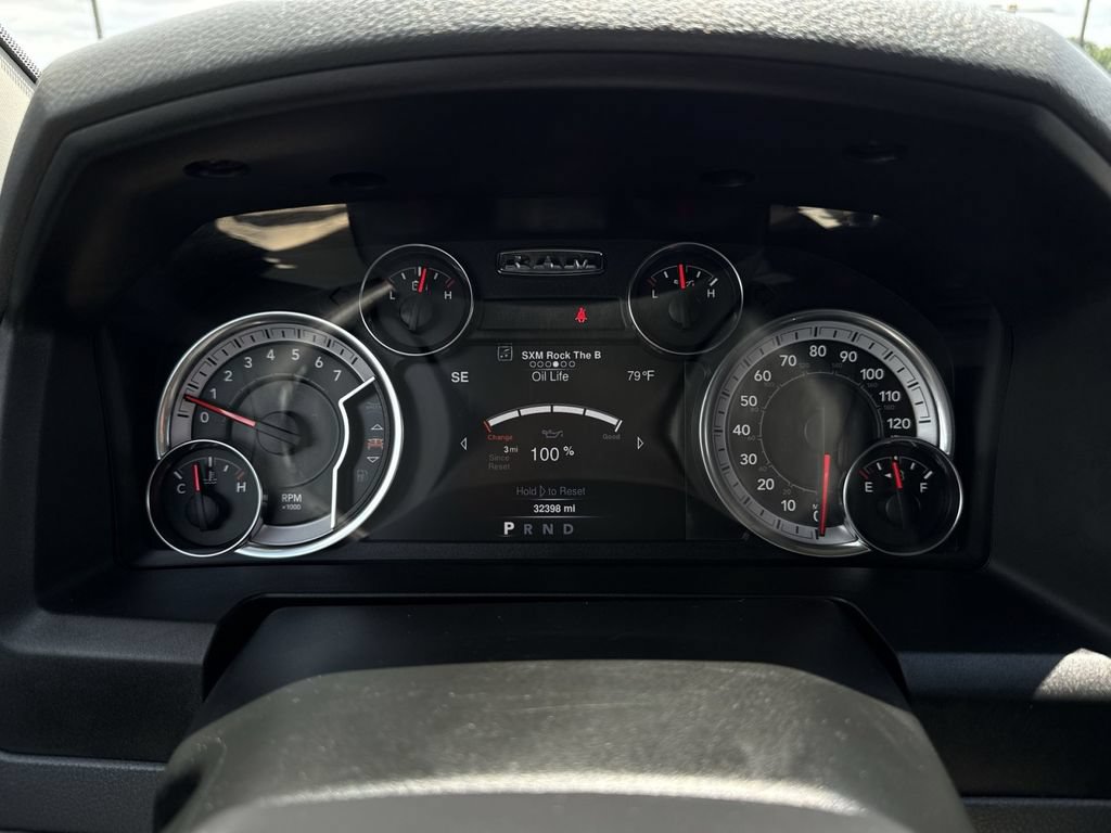Used 2019 RAM 1500 Classic Warlock w/ Electronics Group AWD/4WD image 17