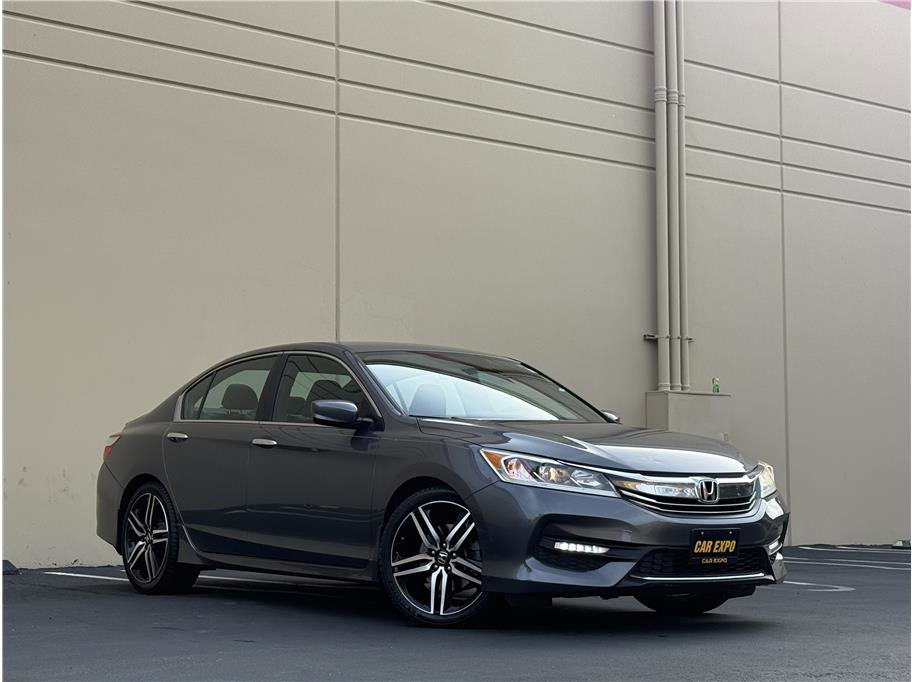 Used 2017 Honda Accord Sport Special Edition image 22