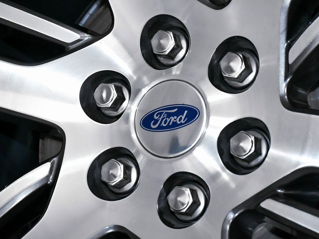 Used 2023 Ford Expedition Limited image 8