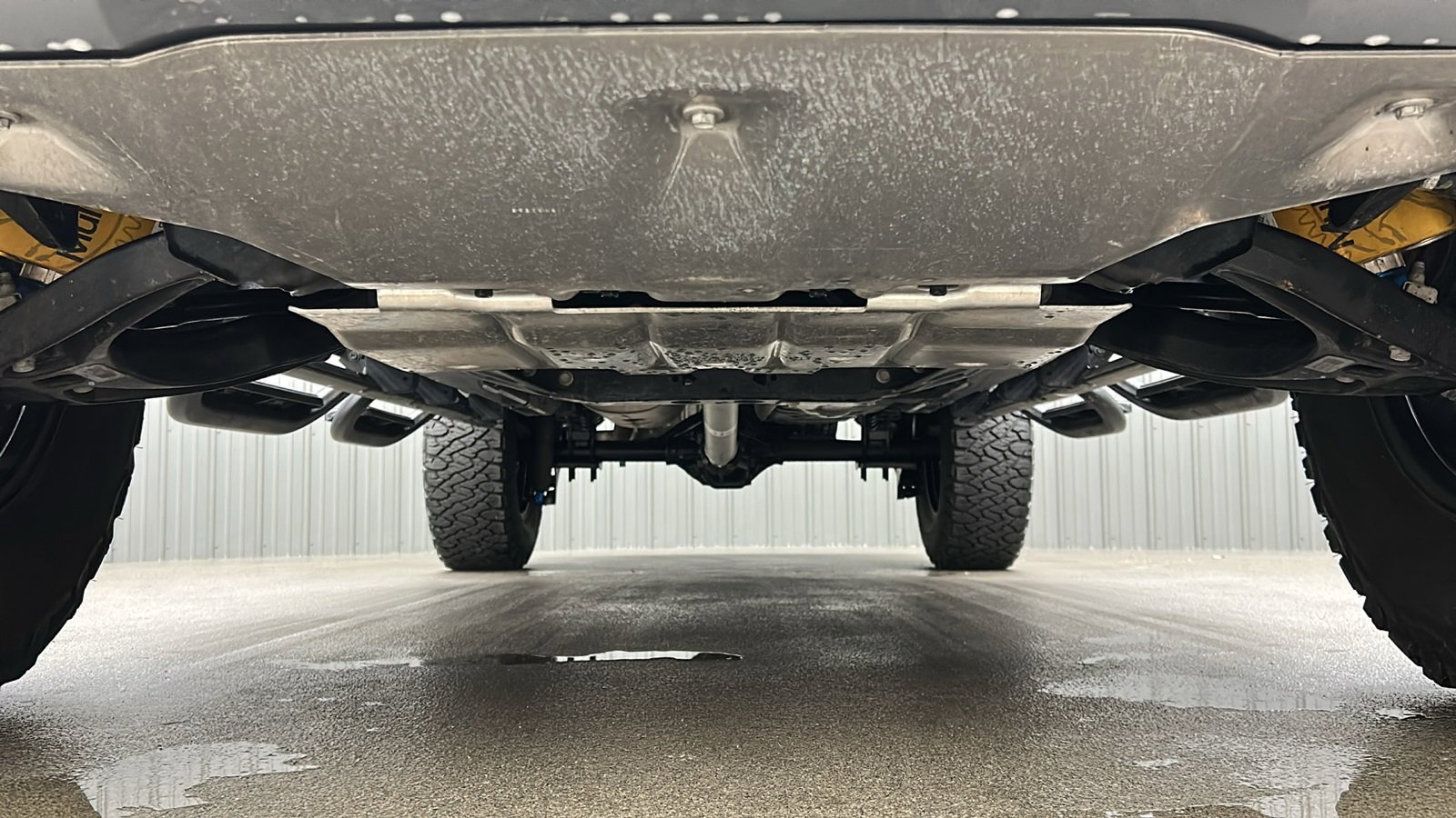 Used 2024 GMC Canyon AT4X image 15