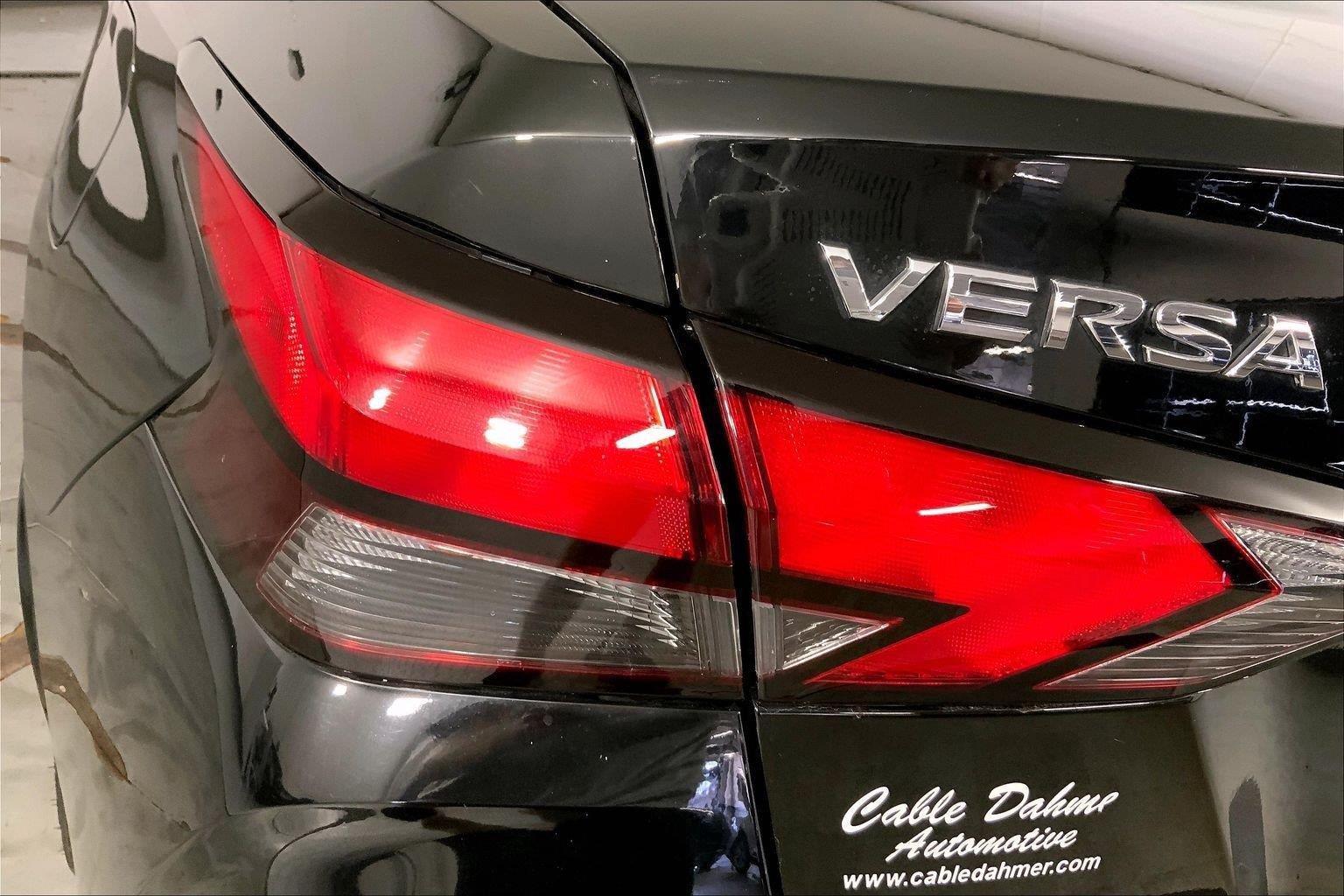 Used 2025 Nissan Versa SV FWD image 27
