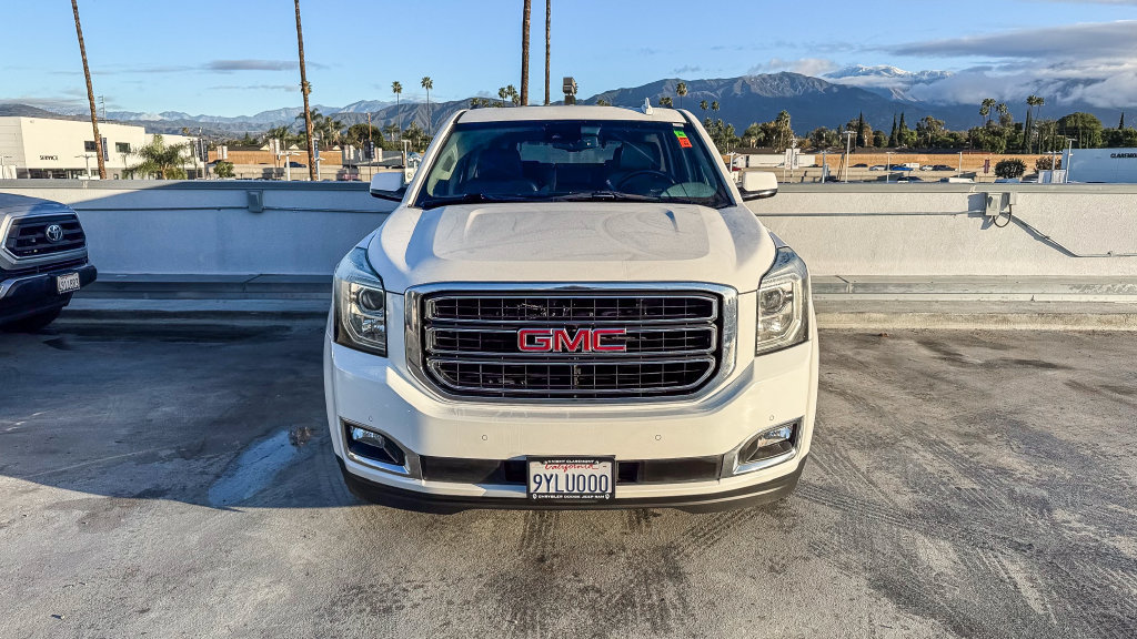 Used 2020 GMC Yukon SLT w/ Open Road Package RWD image 3