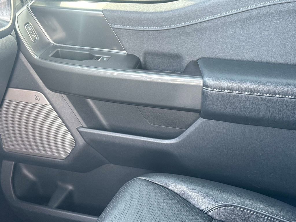 Used 2022 Ford F150 Lariat w/ Equipment Group 502A High image 24