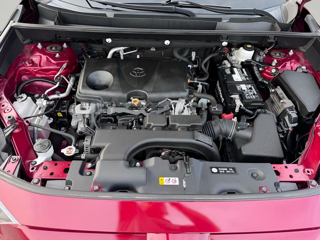 Used 2020 Toyota RAV4 LE image 9