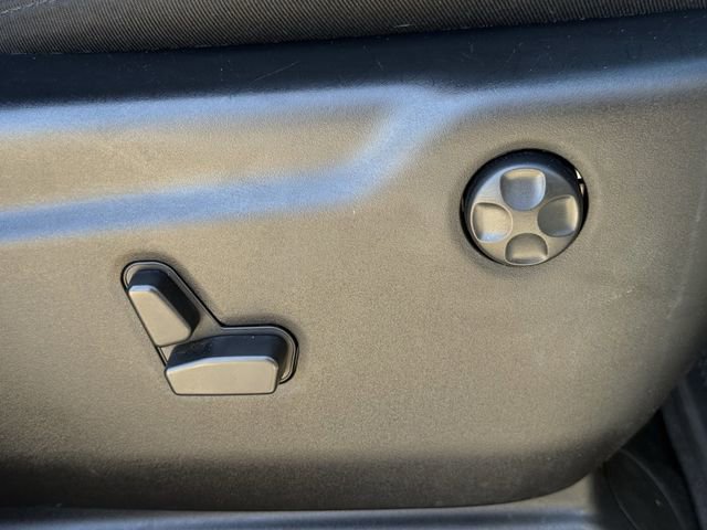 Used 2025 Dodge Durango R/T image 32