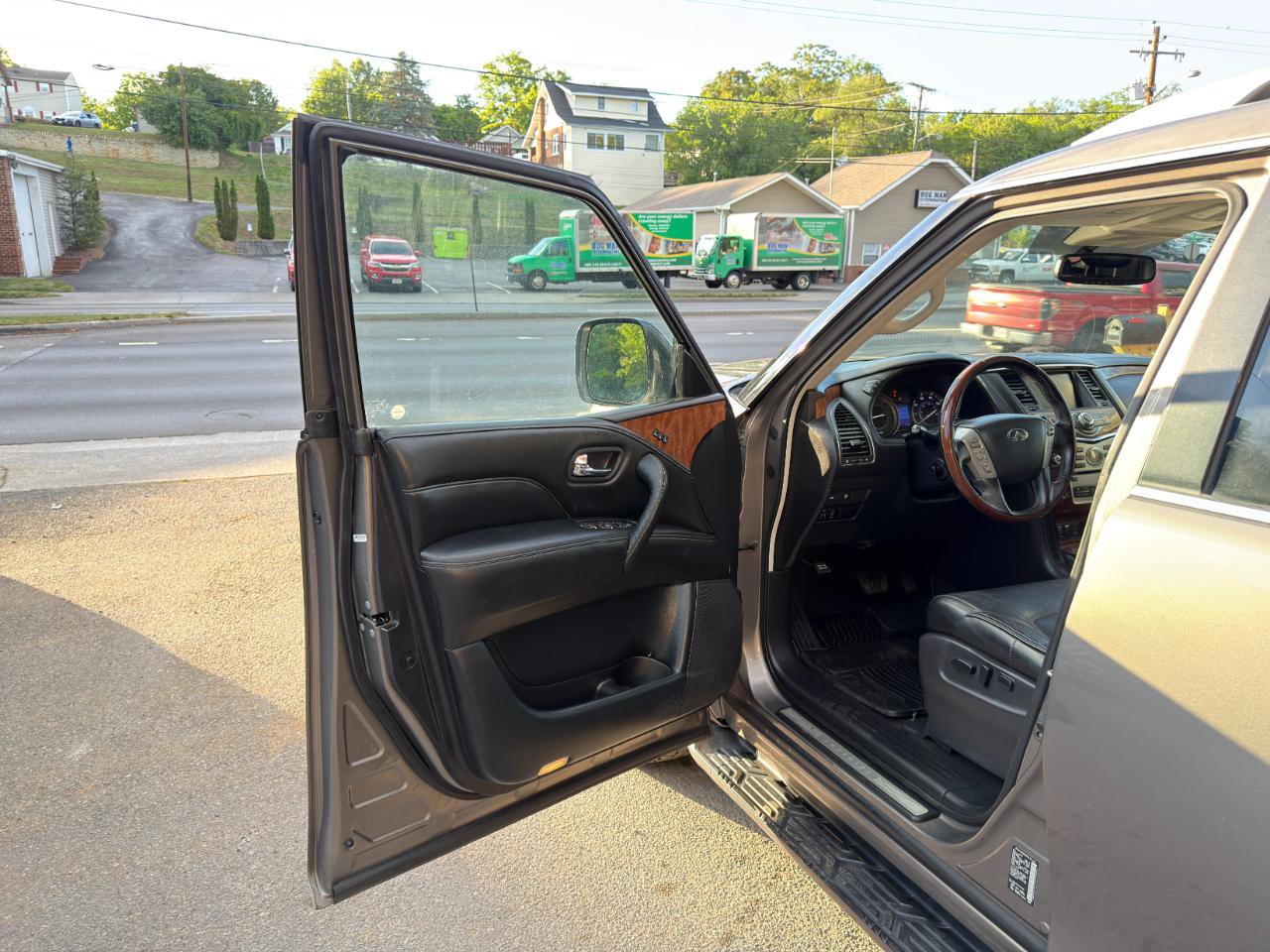 Used 2018 INFINITI QX80 4WD image 10