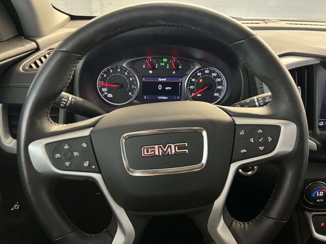 Used 2022 GMC Terrain SLT w/ Tech Package image 22