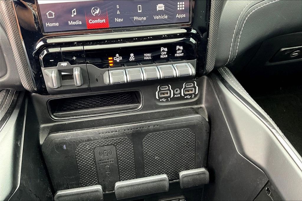 Used 2022 RAM 1500 Limited w/ Night Edition AWD/4WD image 19