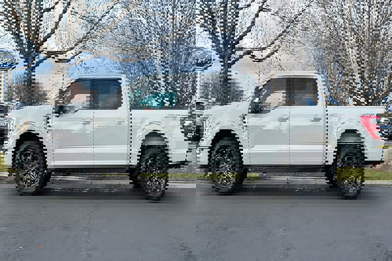 Certified 2023 Ford F150 Lariat w/ Equipment Group 502A High image 5