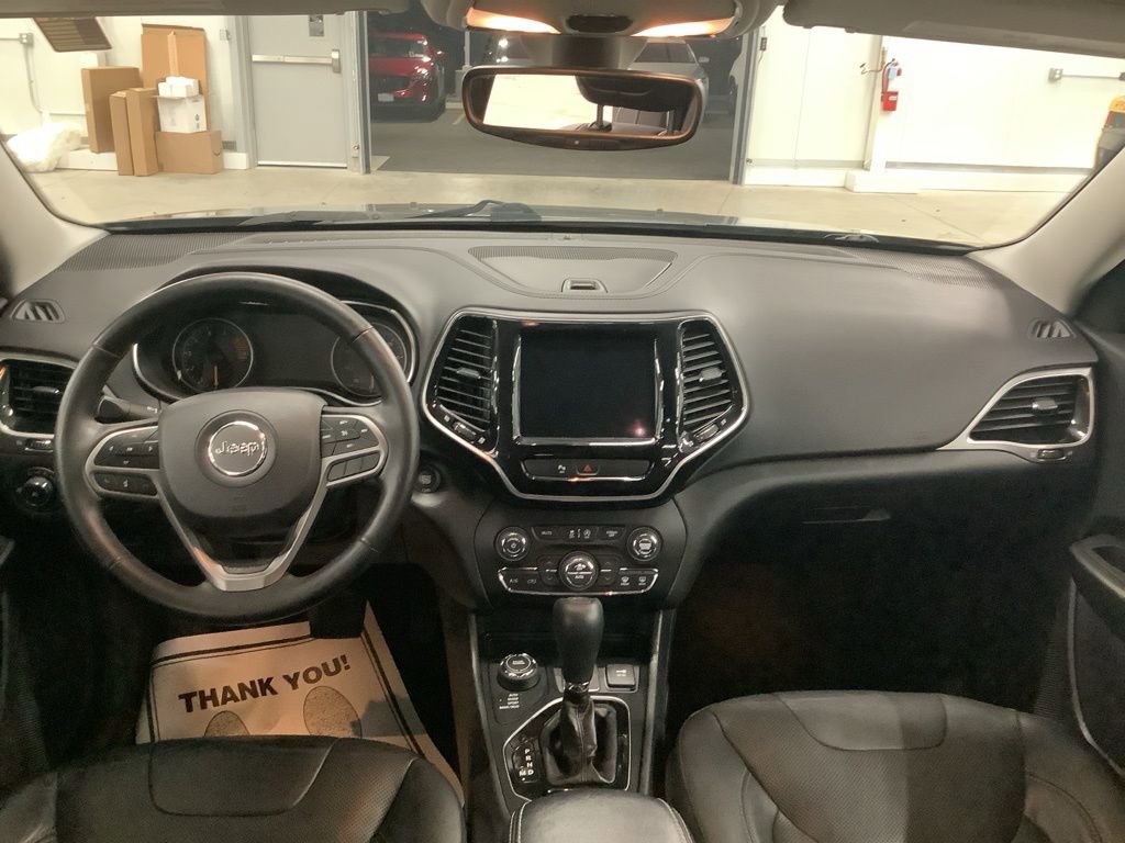 Used 2019 Jeep Cherokee Limited image 21