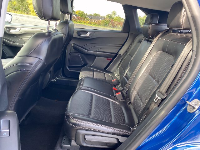 Used 2022 Ford Escape Titanium AWD/4WD image 19