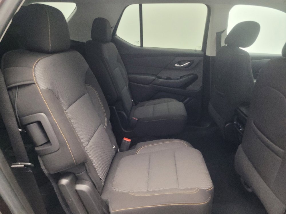 Used 2021 Chevrolet Traverse LT AWD/4WD image 19